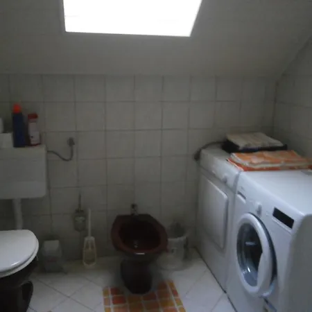 Zvan Apartma *